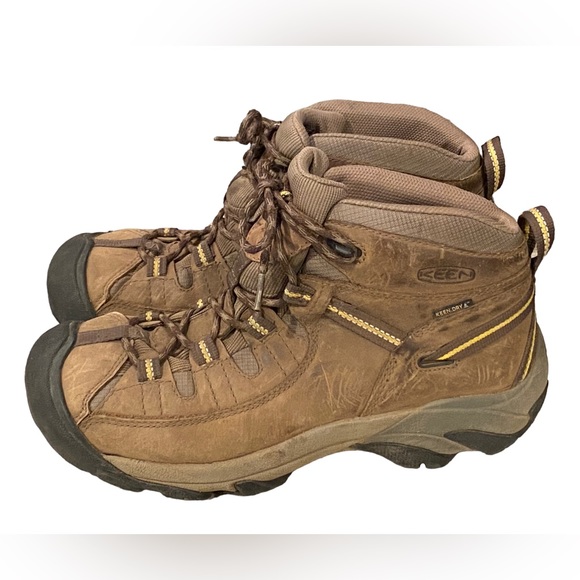 Keen Shoes High End Aged Keen Brown Leather Heavy Duty Hiking Boots